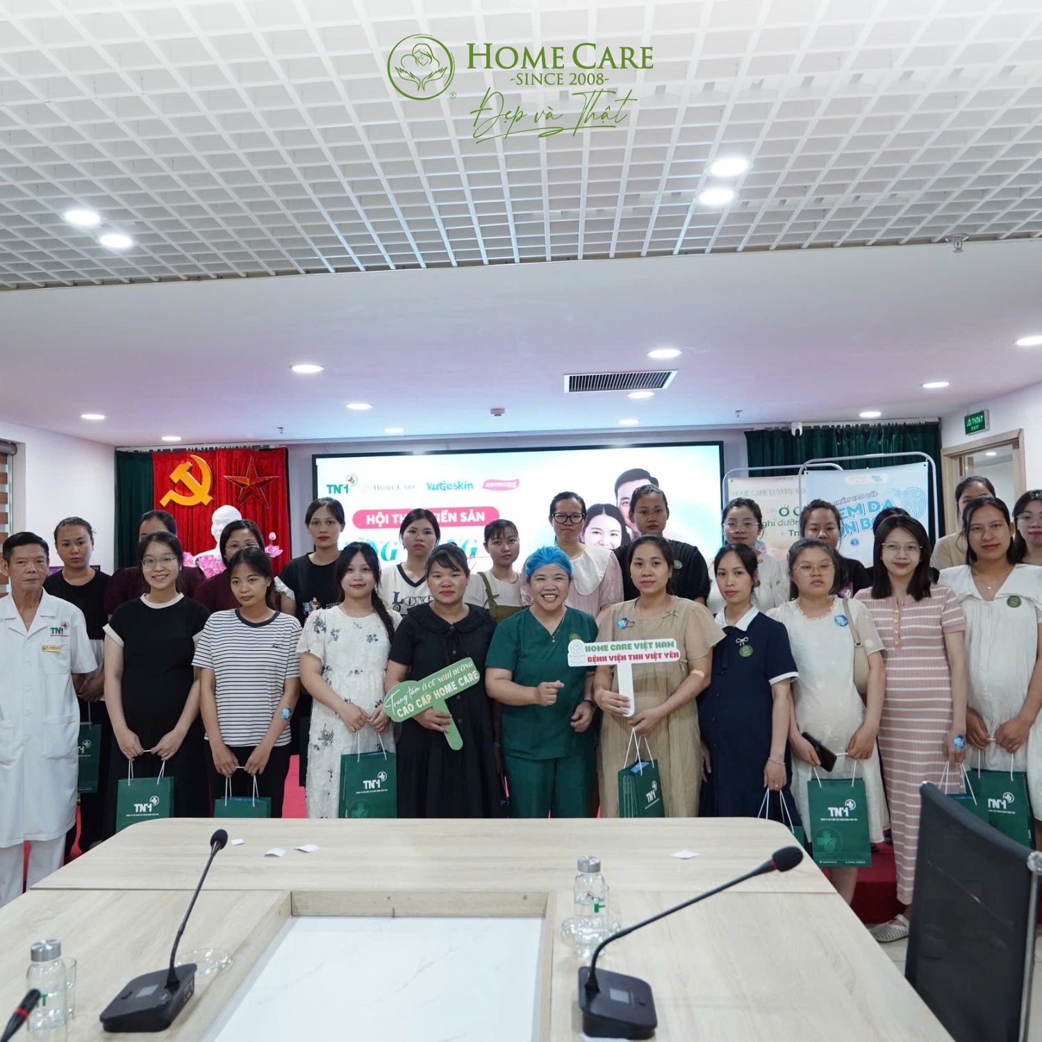 Kem Ủ Xả Gừng Nghệ Dưỡng Tóc Mềm Mượt, Giảm Xơ Rối, Gãy Rụng Cho Mẹ Bầu & Sau Sinh