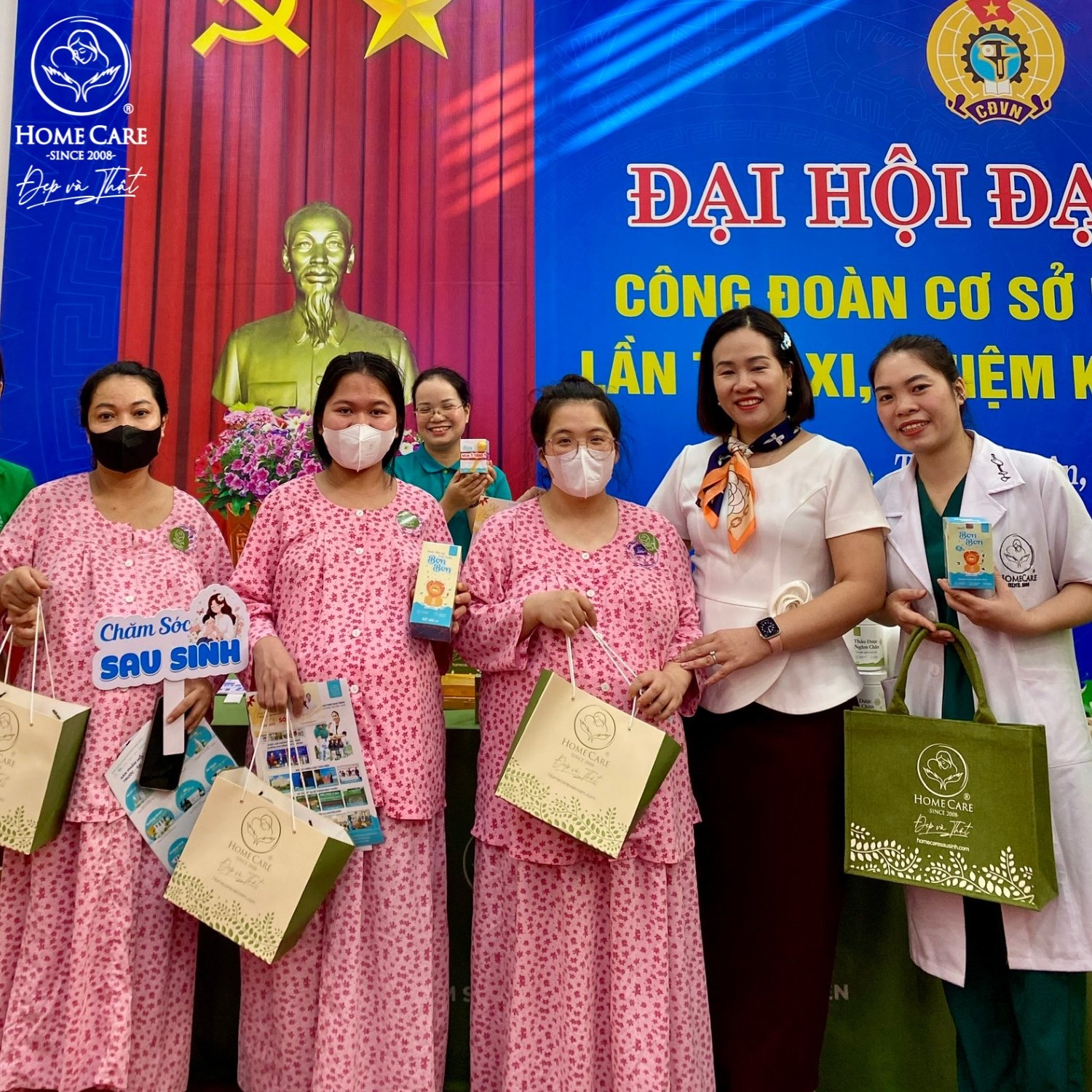 Sữa Rửa Mặt Tạo Bọt Làm Sạch Da Dịu Nhẹ, Mềm Mại, Sáng Mịn